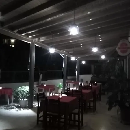 Aragorn Paradise Garden Hotel 3*
